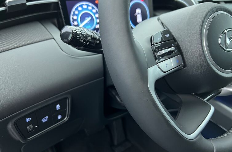 HYUNDAI Tucson SUV Hybride rechargeable Essence