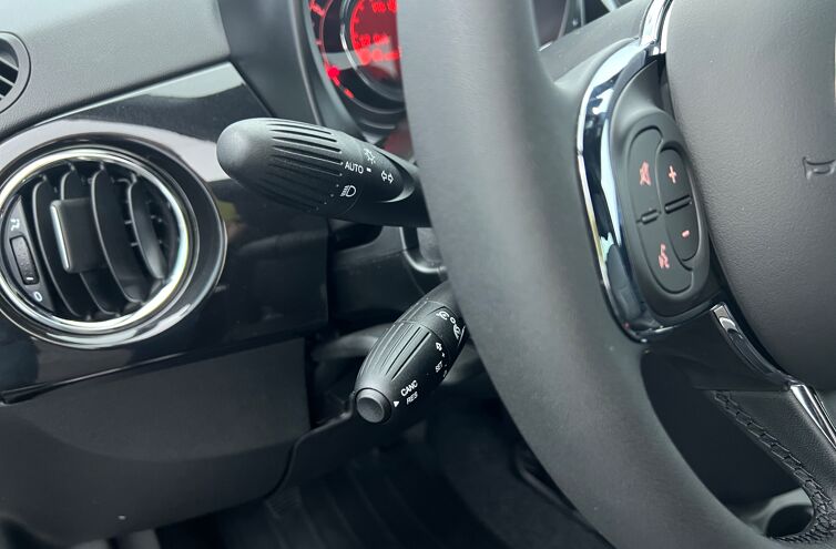 FIAT 500 Hybride Berline Essence Hybride