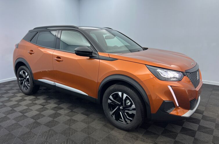 PEUGEOT 2008 SUV Essence