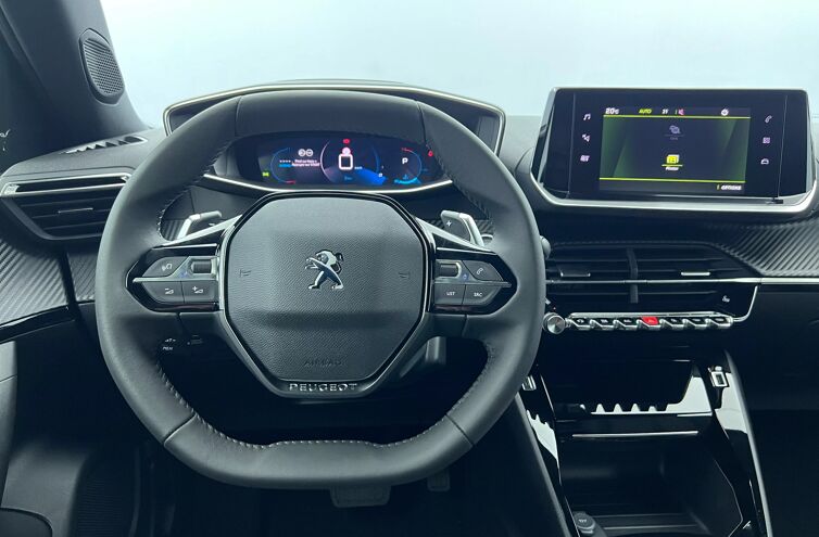 PEUGEOT 2008 SUV Essence