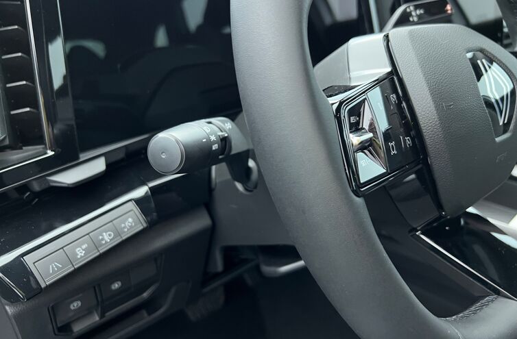 RENAULT Austral SUV Essence Hybride