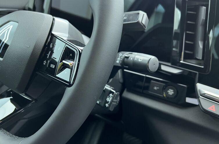 RENAULT Austral SUV Essence Hybride