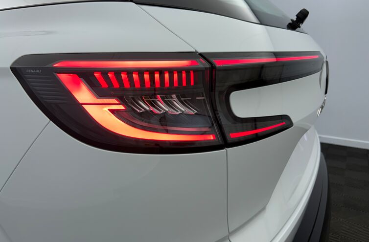 RENAULT Austral SUV Essence Hybride