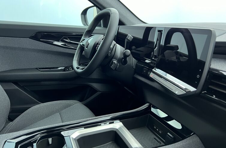 RENAULT Austral SUV Essence Hybride