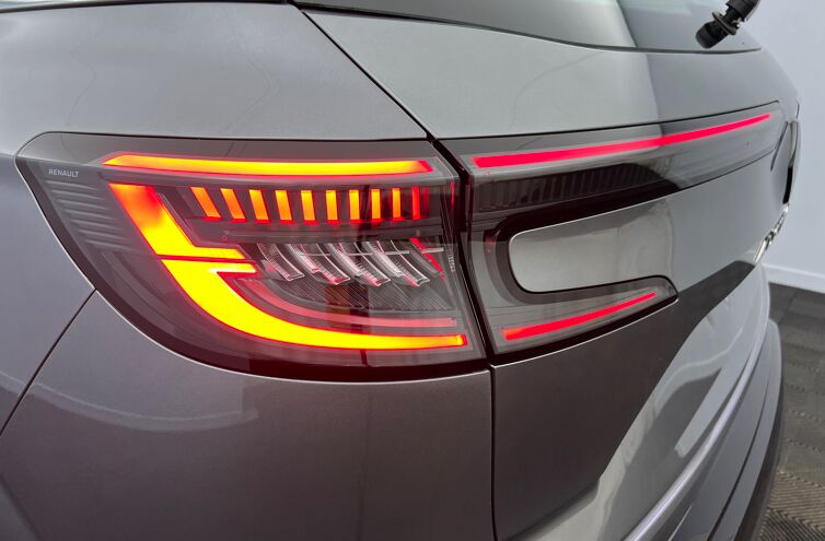 RENAULT Austral SUV Essence Hybride