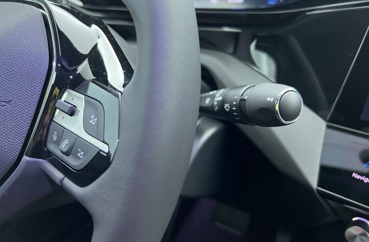 PEUGEOT 408 Nouvelle Berline Essence