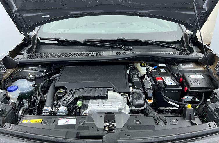 PEUGEOT 2008 Nouveau SUV Essence