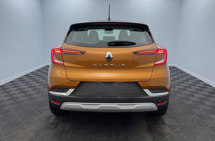 RENAULT Captur SUV Essence