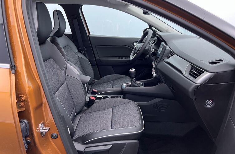 RENAULT Captur SUV Essence