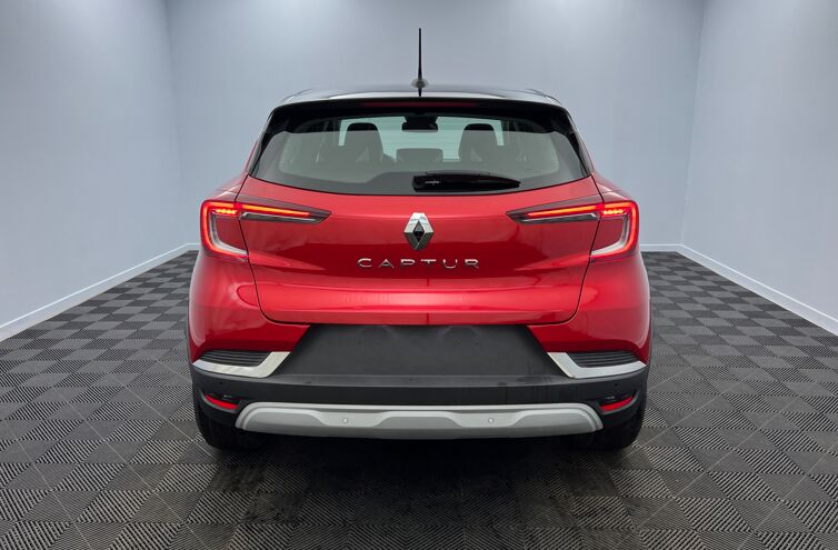 RENAULT Captur SUV Essence