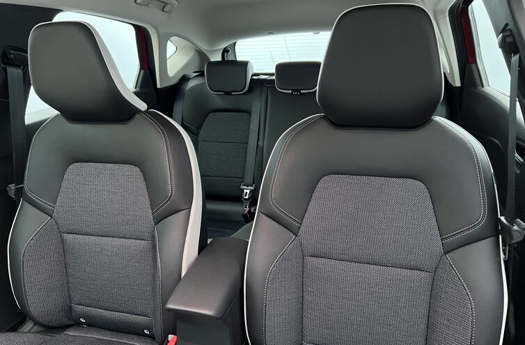 RENAULT Captur SUV Essence