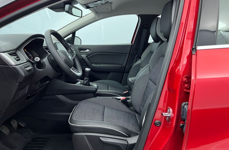 RENAULT Captur SUV Essence
