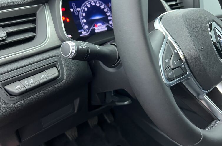 RENAULT Captur SUV Essence
