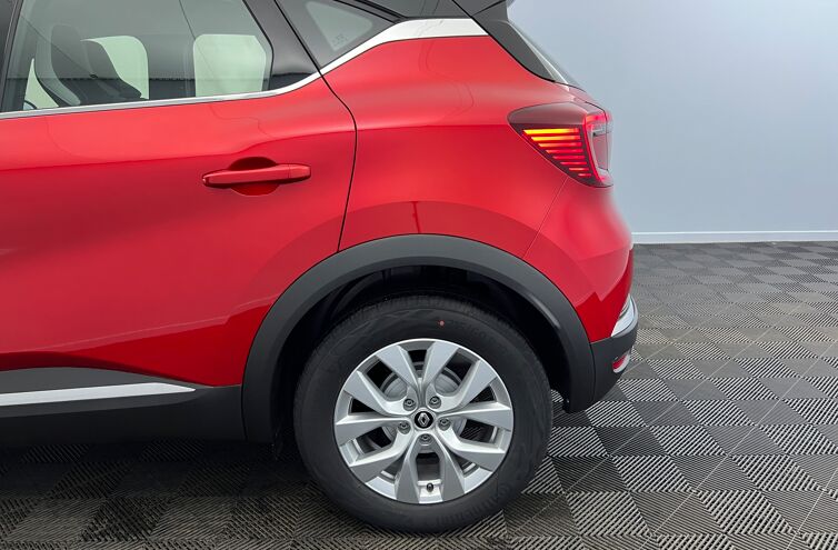 RENAULT Captur SUV Essence