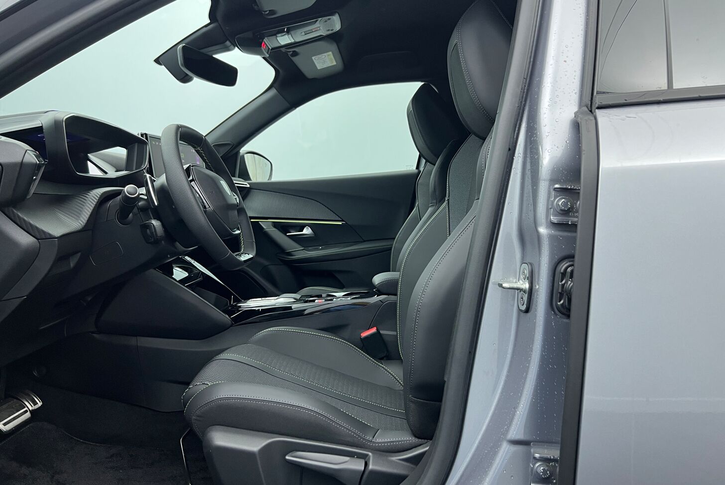 PEUGEOT 2008 SUV Essence 