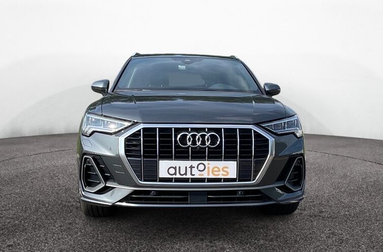 AUDI Q3 SUV Essence Hybride