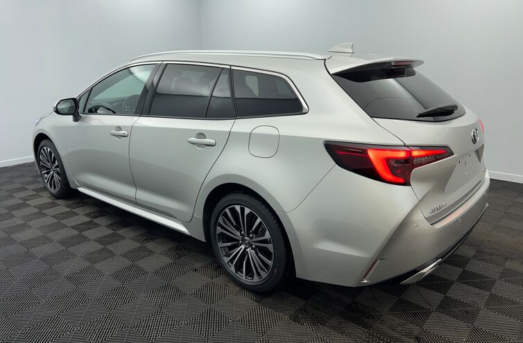 TOYOTA Corolla Touring Sports Break Hybride Essence