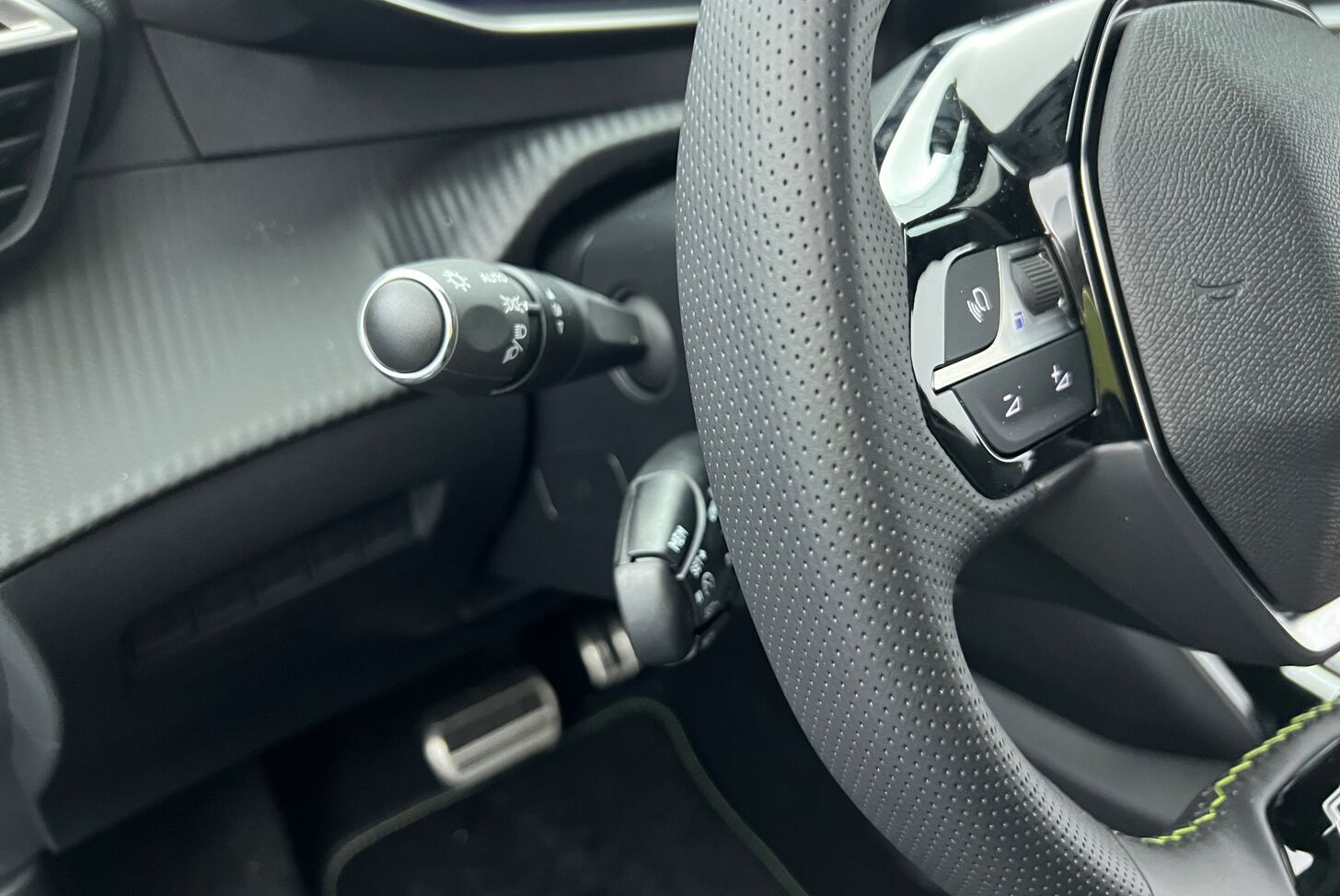 PEUGEOT 2008 SUV Electrique 