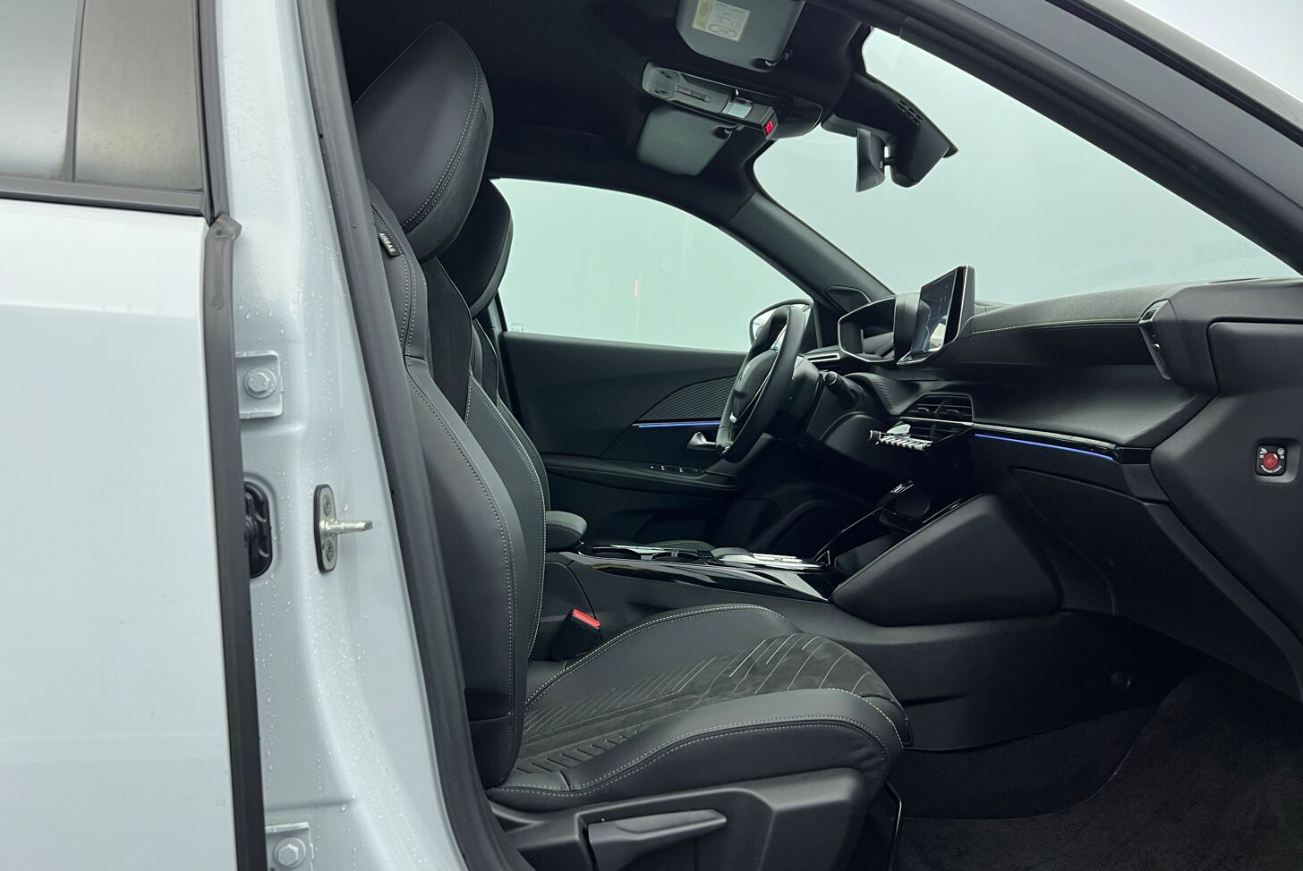 PEUGEOT 2008 SUV Electrique 