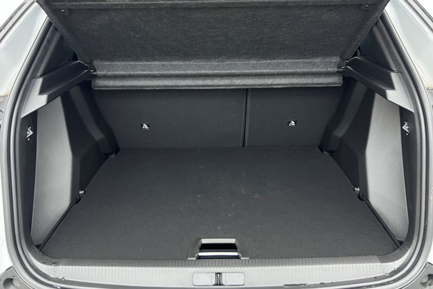 PEUGEOT 2008 SUV Electrique 