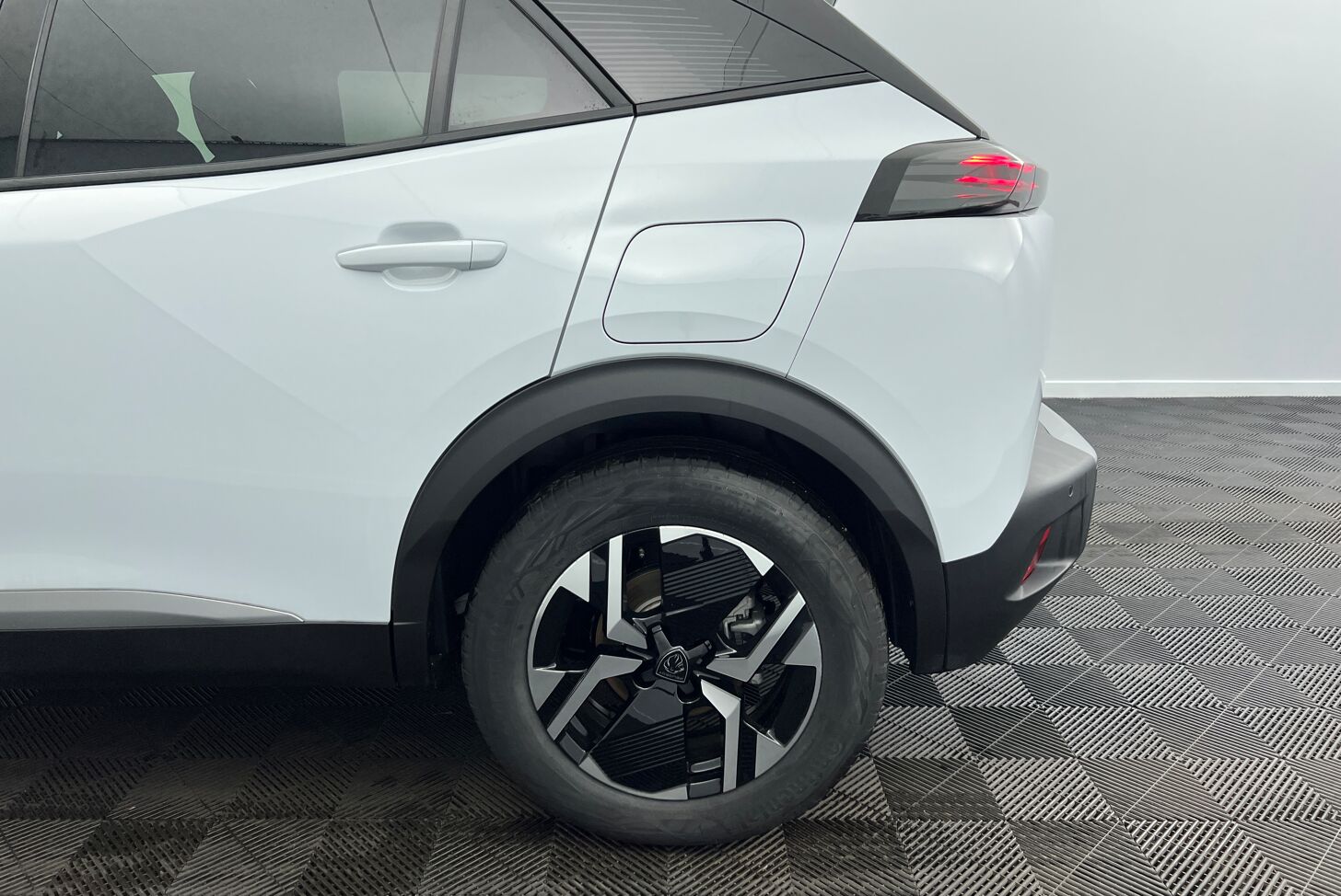 PEUGEOT 2008 SUV Electrique 