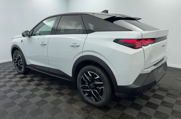 PEUGEOT 3008 SUV Hybride Essence