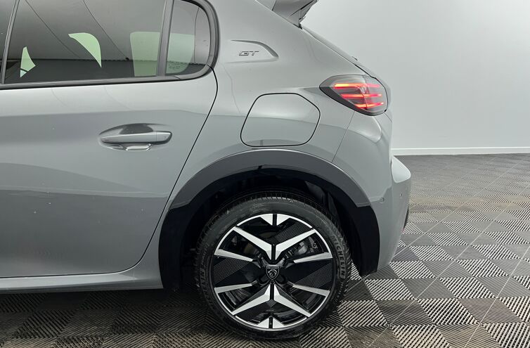 PEUGEOT 208 Citadine Hybride Essence