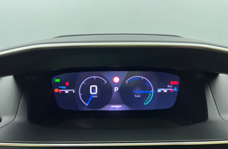 PEUGEOT 208 Citadine Hybride Essence
