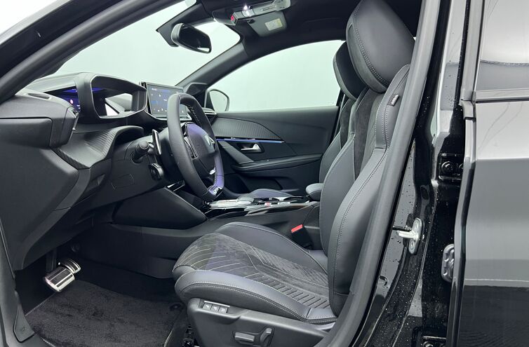 PEUGEOT 208 Citadine Hybride Essence