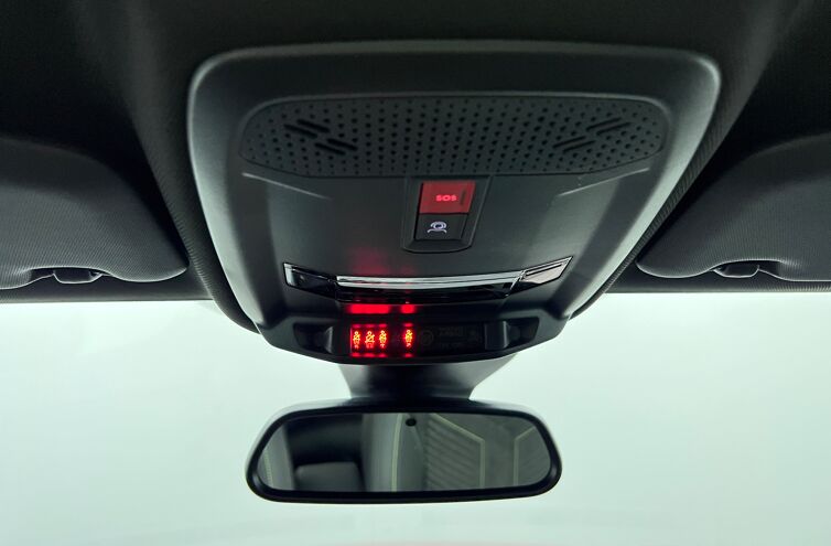 PEUGEOT 208 Citadine Hybride Essence