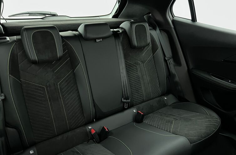 PEUGEOT 2008 SUV Hybride Essence