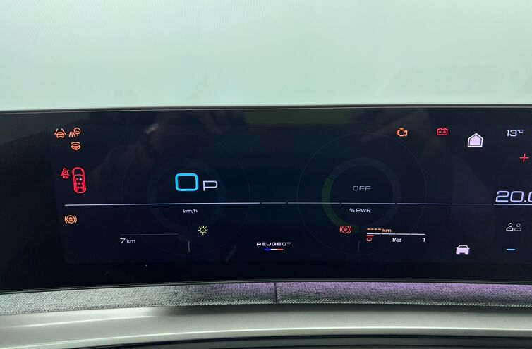 PEUGEOT 5008 SUV Hybride Essence