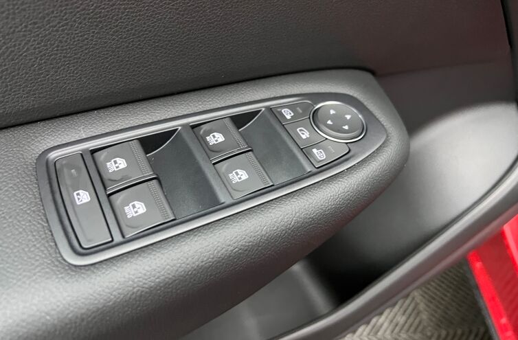 RENAULT Arkana SUV Hybride Essence