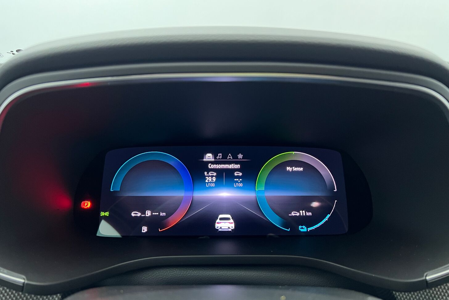 RENAULT Arkana SUV Hybride Essence