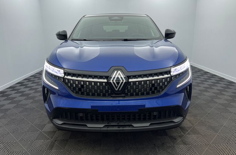 RENAULT Austral SUV Hybride 