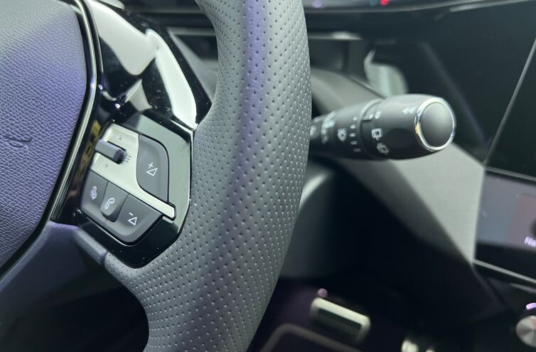 PEUGEOT 308 SW Break Hybride Essence