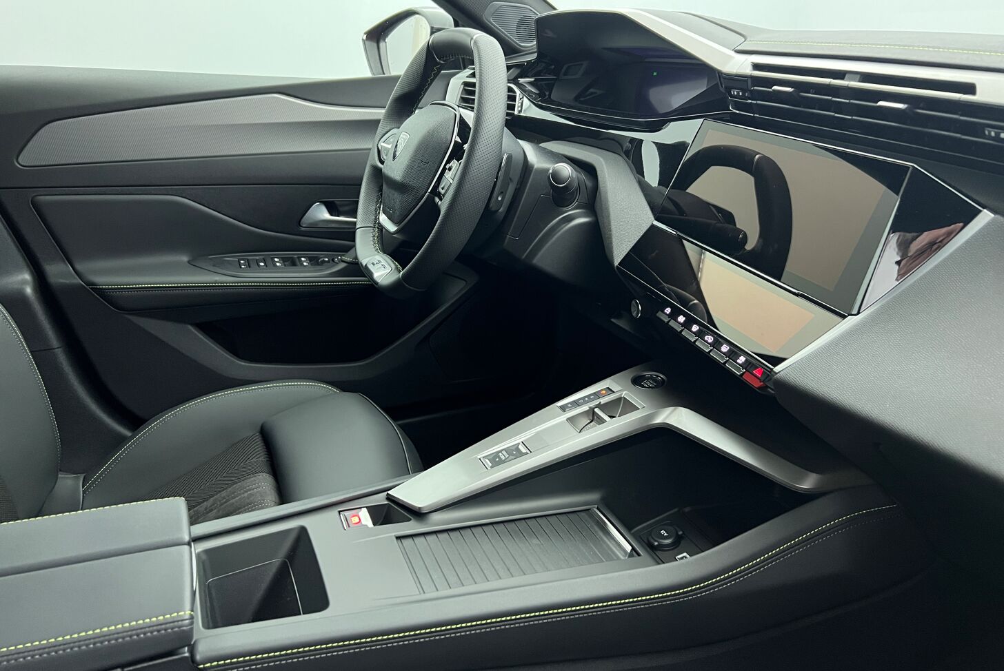 PEUGEOT 308 SW Break Hybride Essence