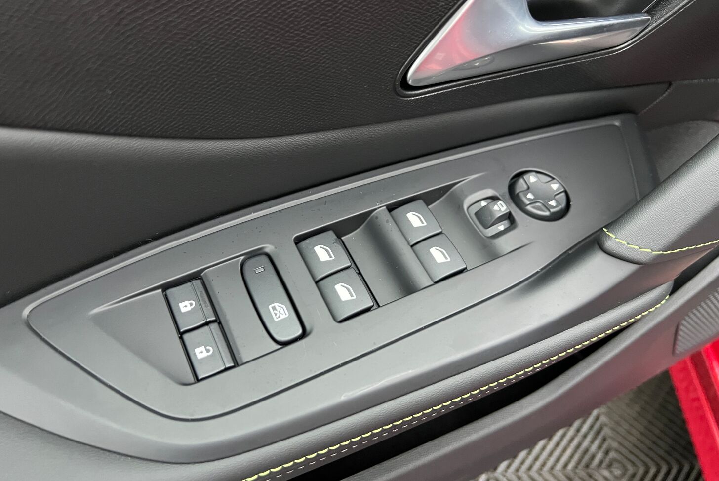 PEUGEOT 308 SW Break Hybride Essence