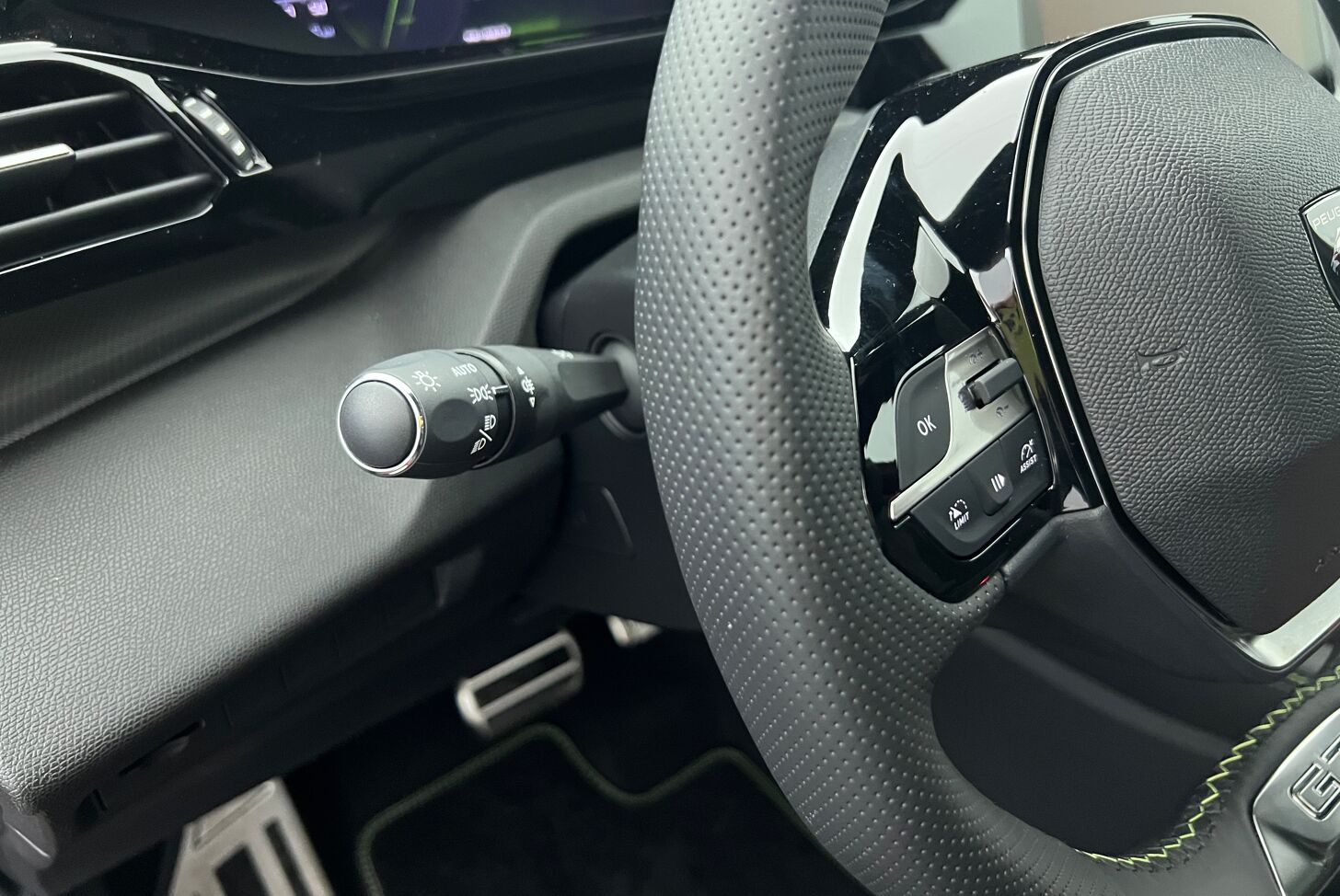 PEUGEOT 308 SW Break Hybride Essence