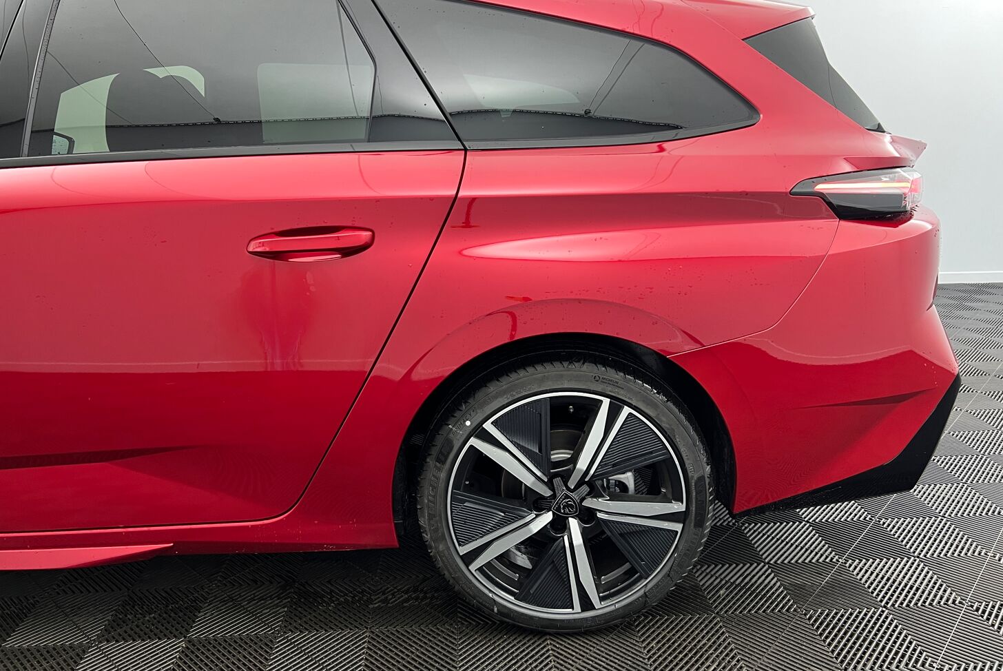 PEUGEOT 308 SW Break Hybride Essence