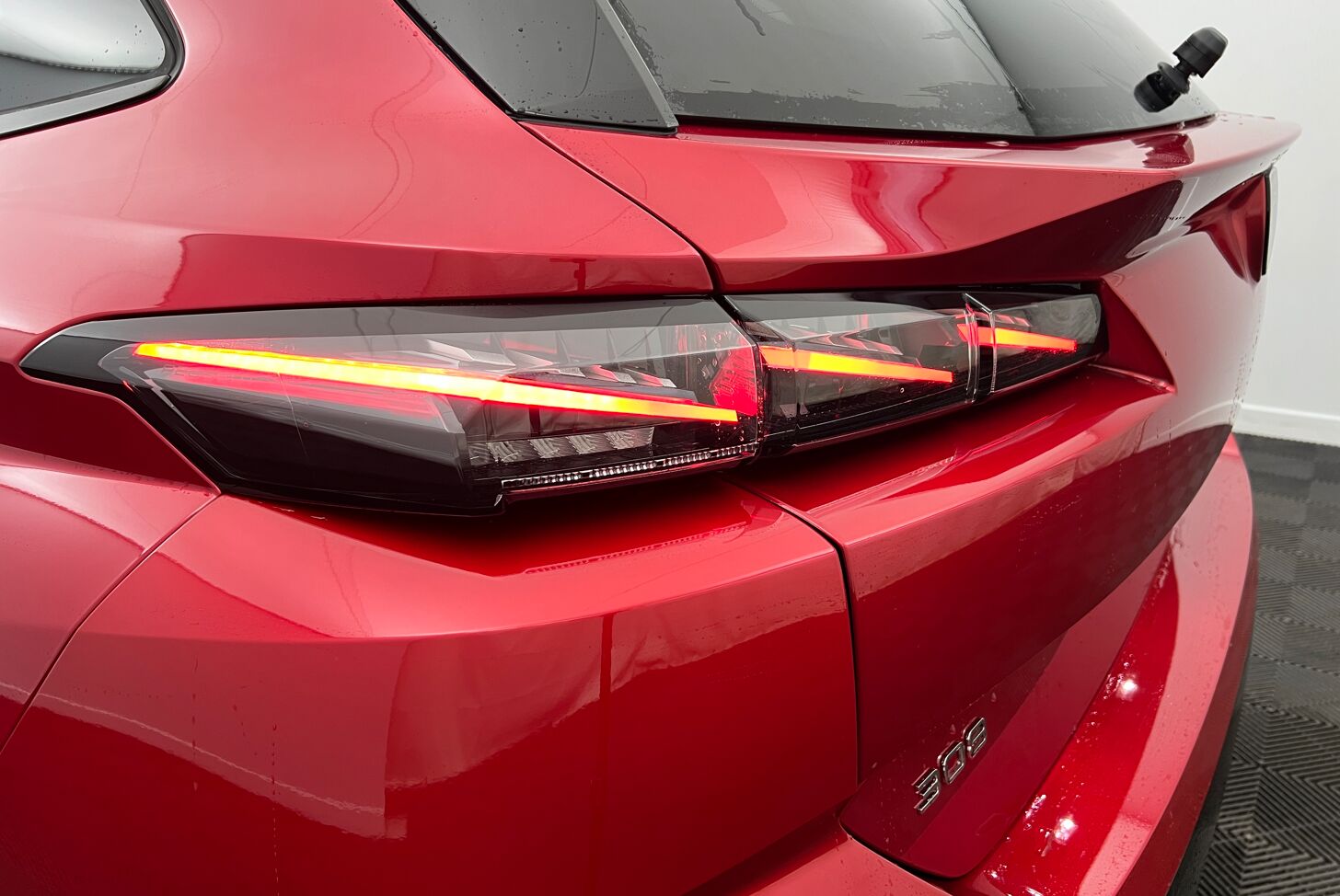 PEUGEOT 308 SW Break Hybride Essence