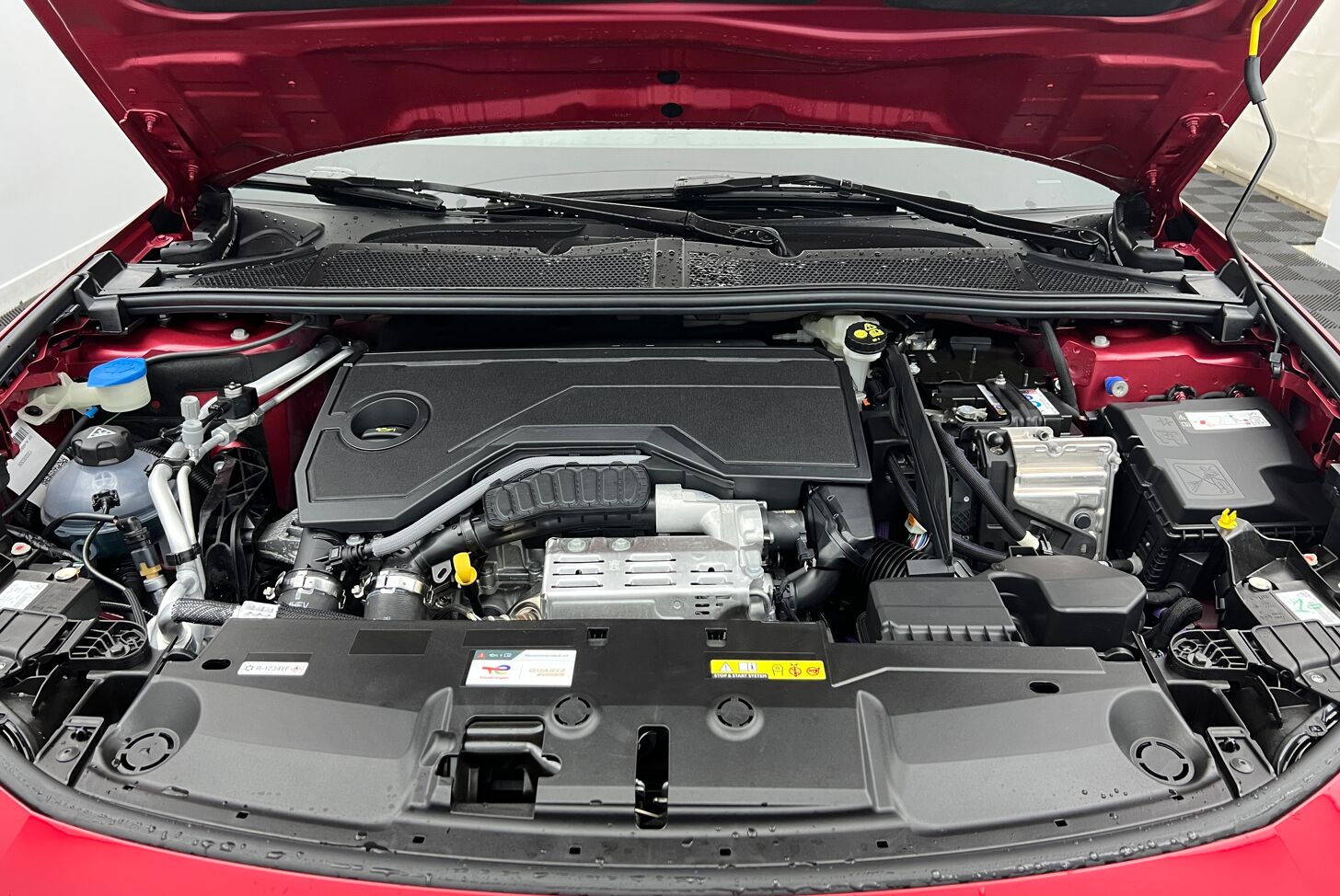 PEUGEOT 308 SW Break Hybride Essence