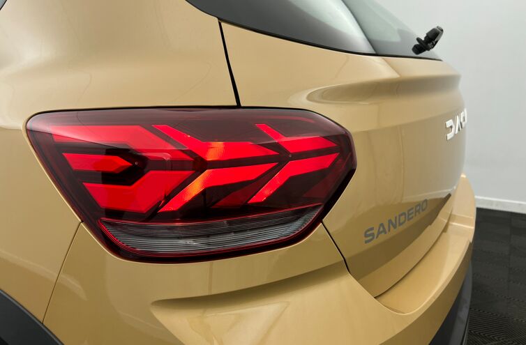DACIA Sandero Berline Essence
