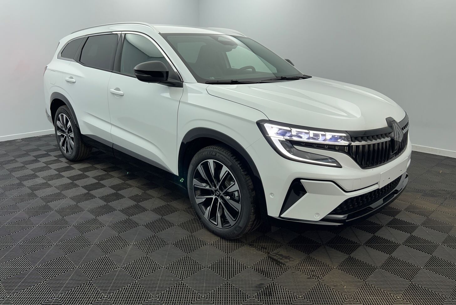 RENAULT Espace SUV Hybride Essence