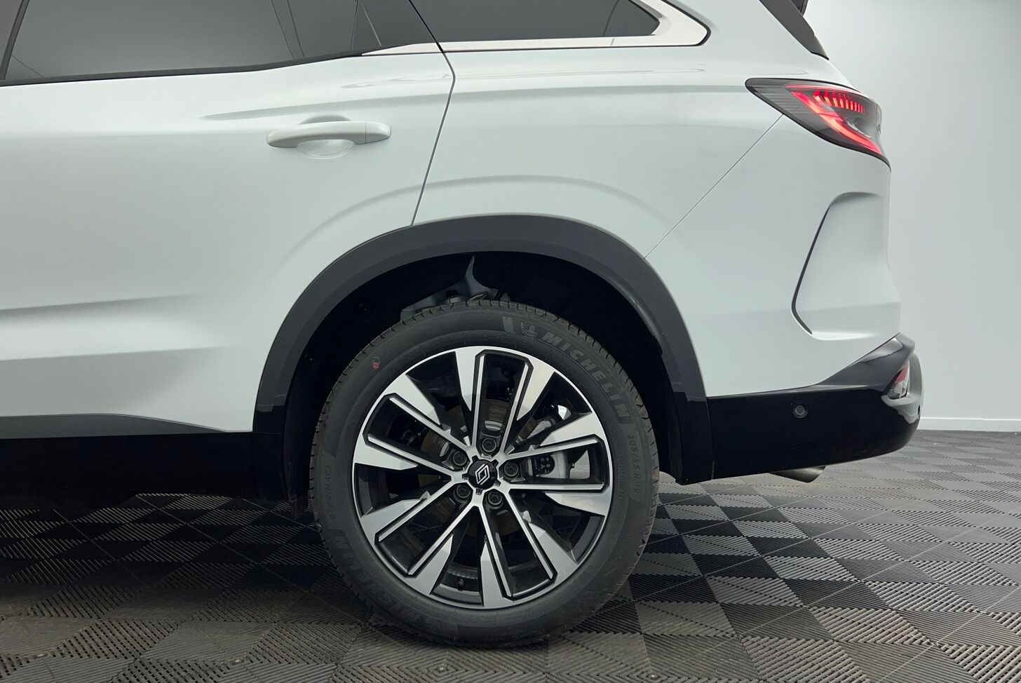 RENAULT Espace SUV Hybride Essence