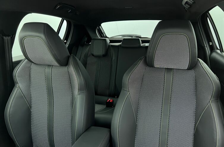 PEUGEOT 208 Citadine Hybride Essence