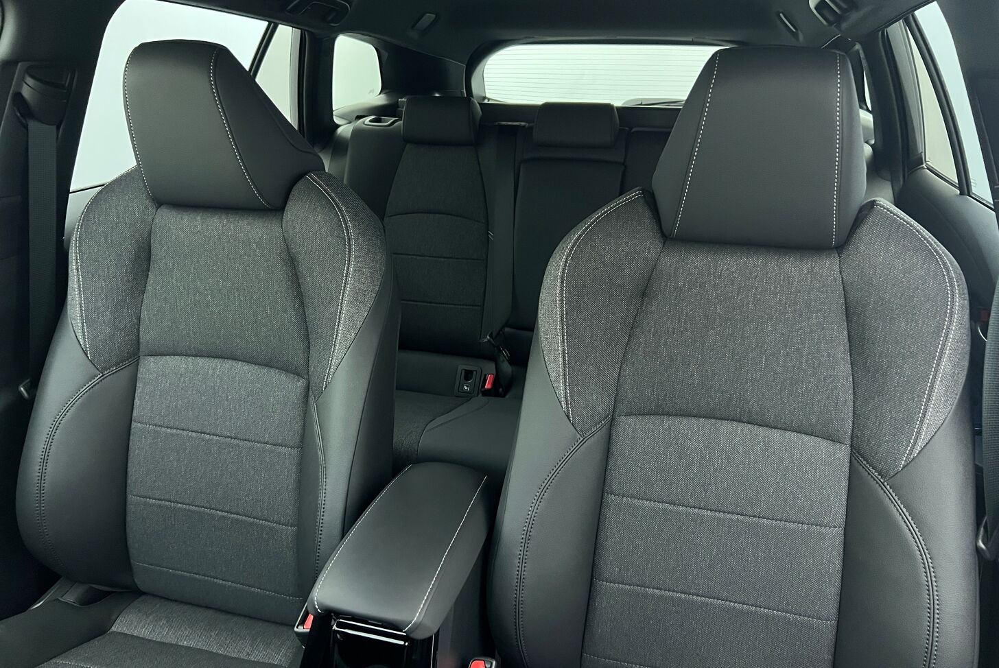 TOYOTA Corolla Touring Sports Break Hybride Essence