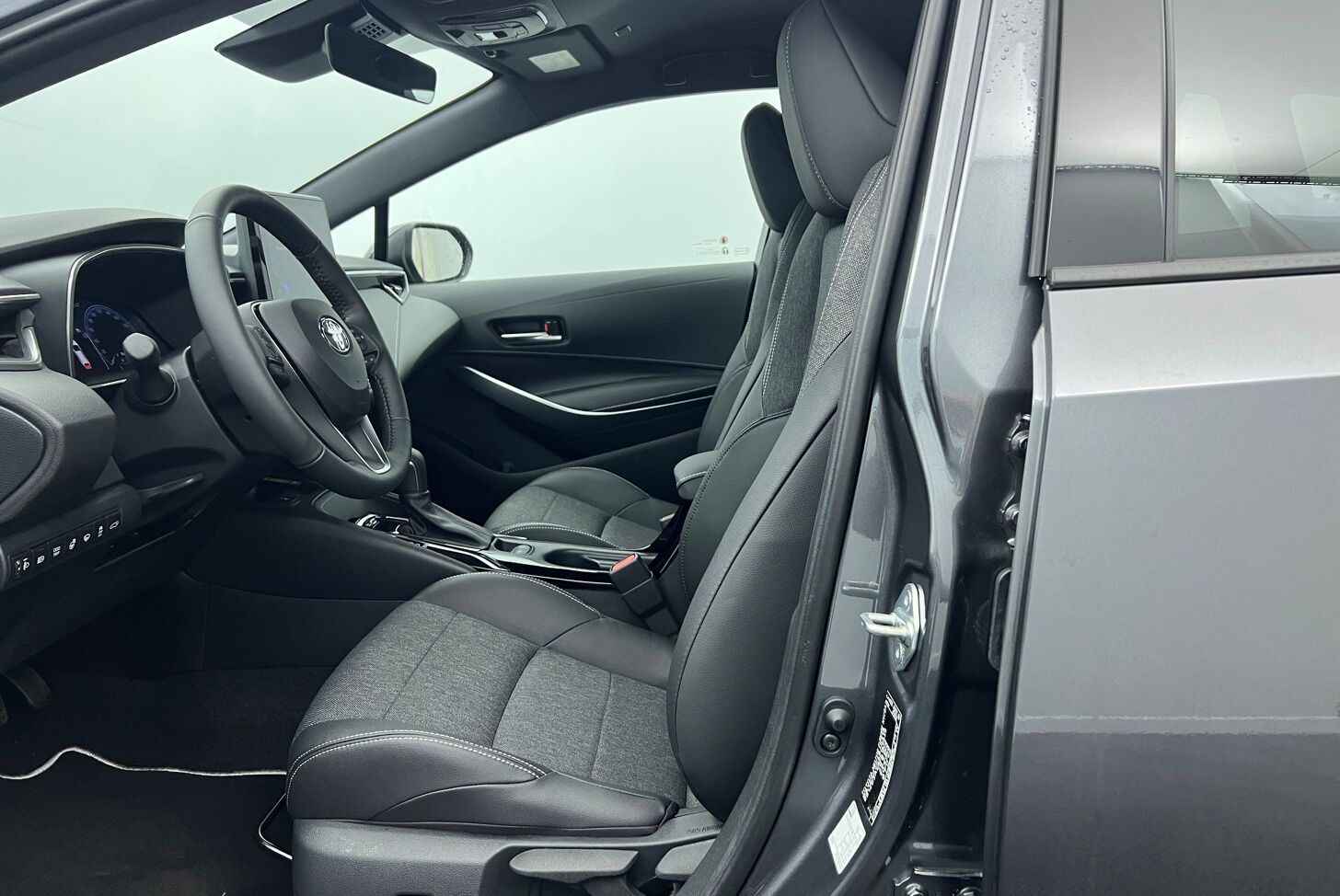 TOYOTA Corolla Touring Sports Break Hybride Essence