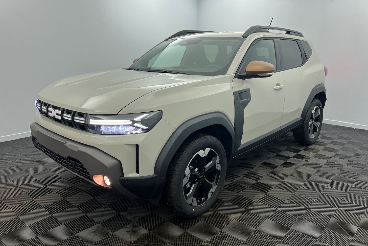 DACIA Duster SUV Hybride Essence