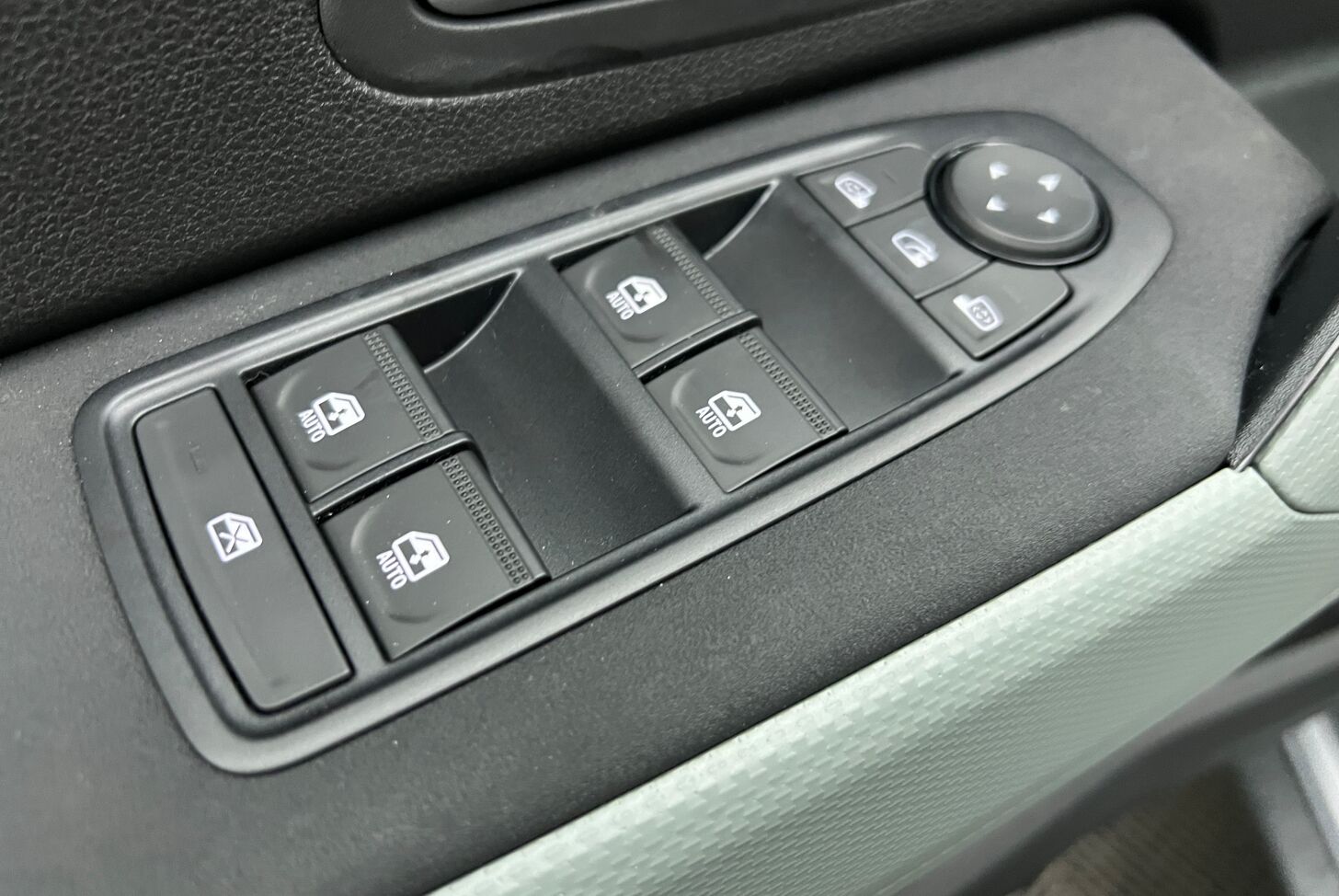 DACIA Duster SUV Hybride Essence